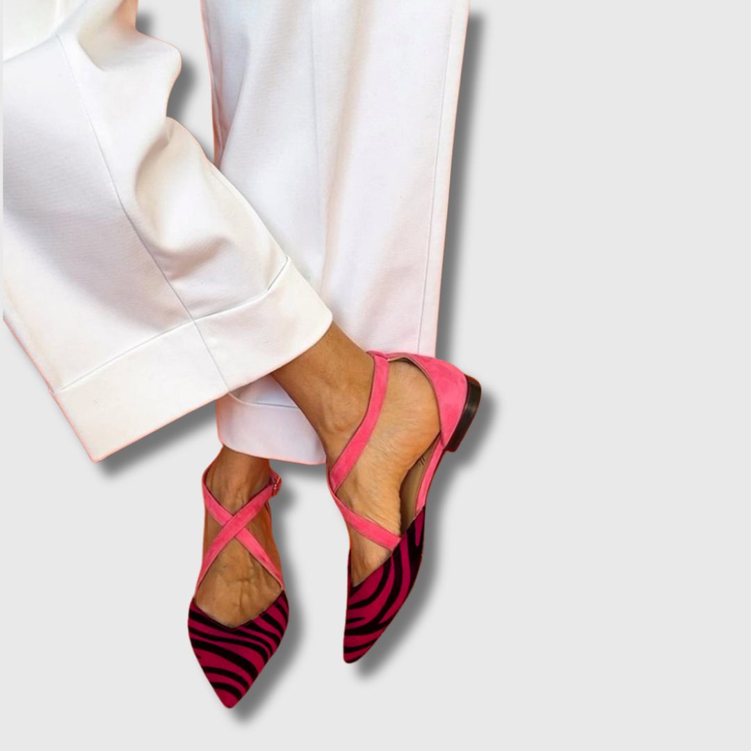Linali™ – Women’s Refined Zebra Flat Sandals