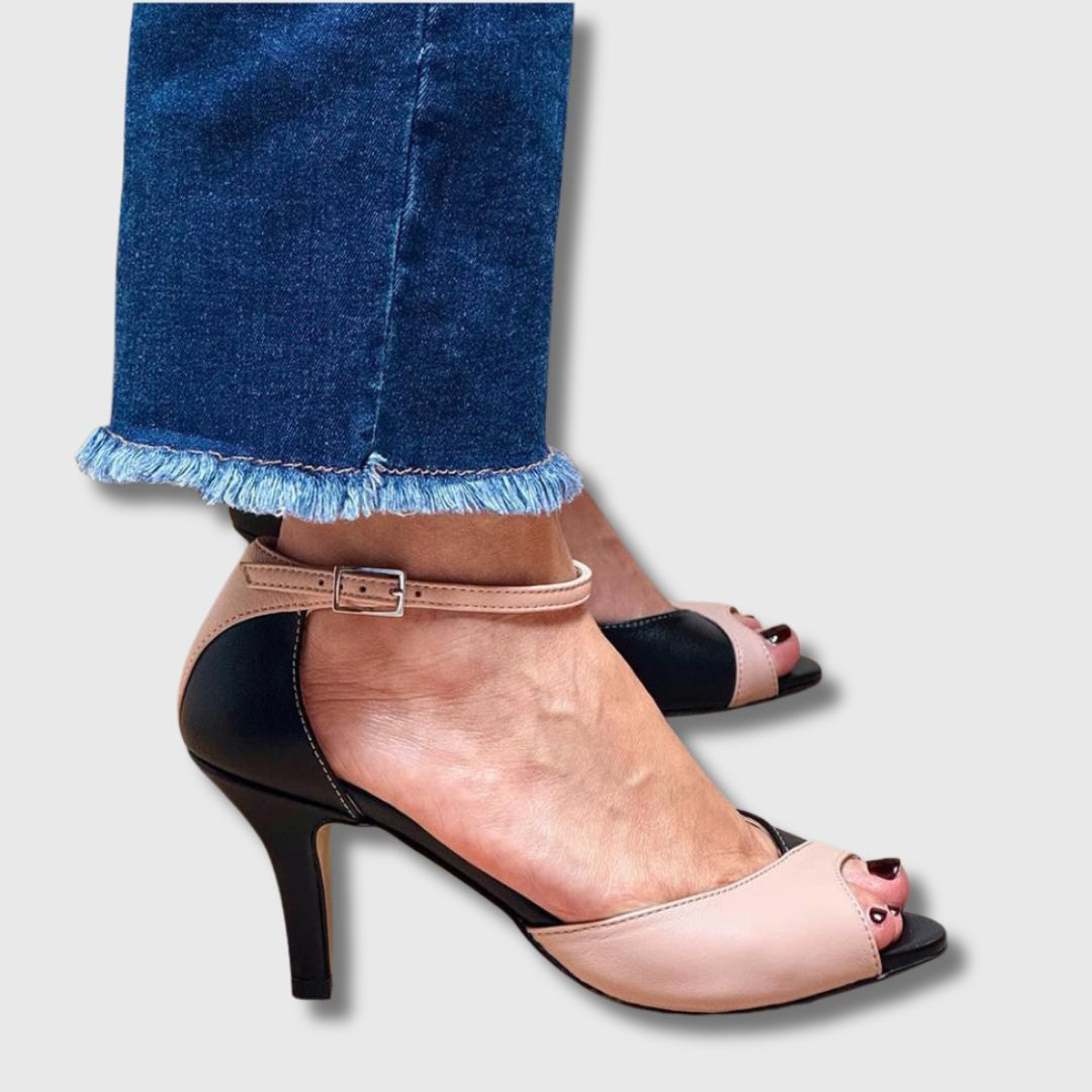 Leara™ | Mid-heel and ankle strap décolleté for women