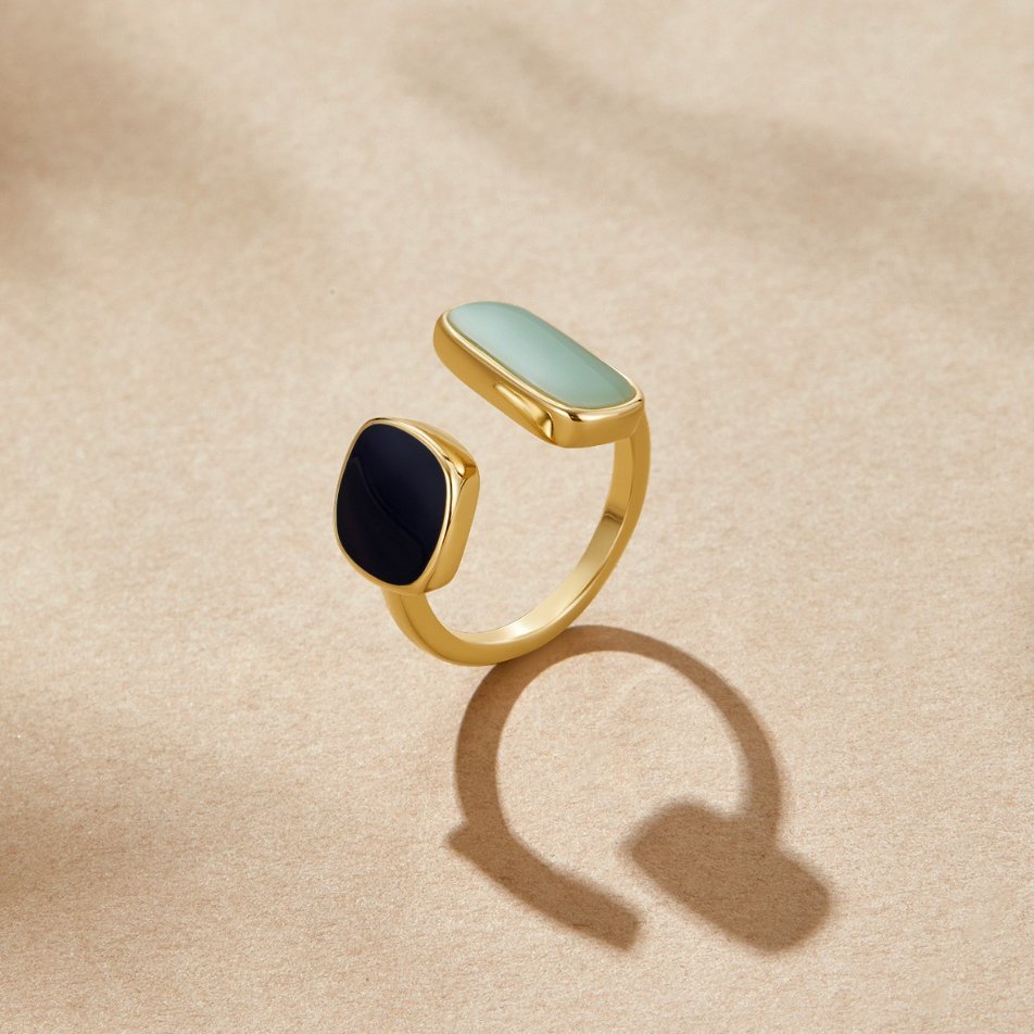 Marta - Unique Wrap Ring