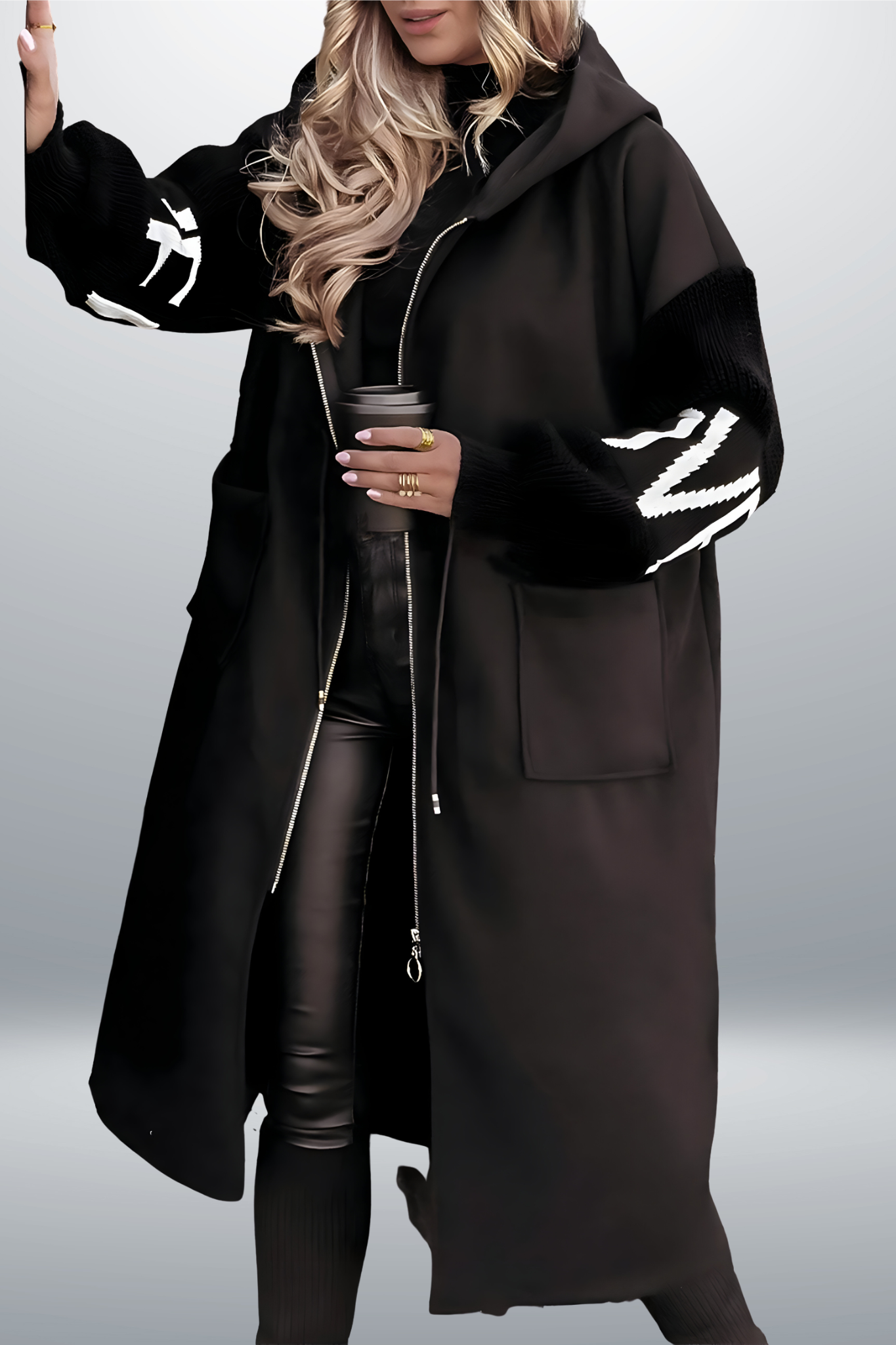 PEGGY - Women's Jacket with Knitted Sleeves and Hood