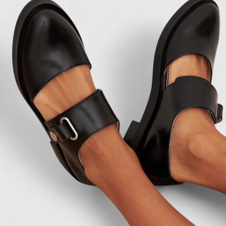 Saphira™ | Classic Buckle Strap Flats