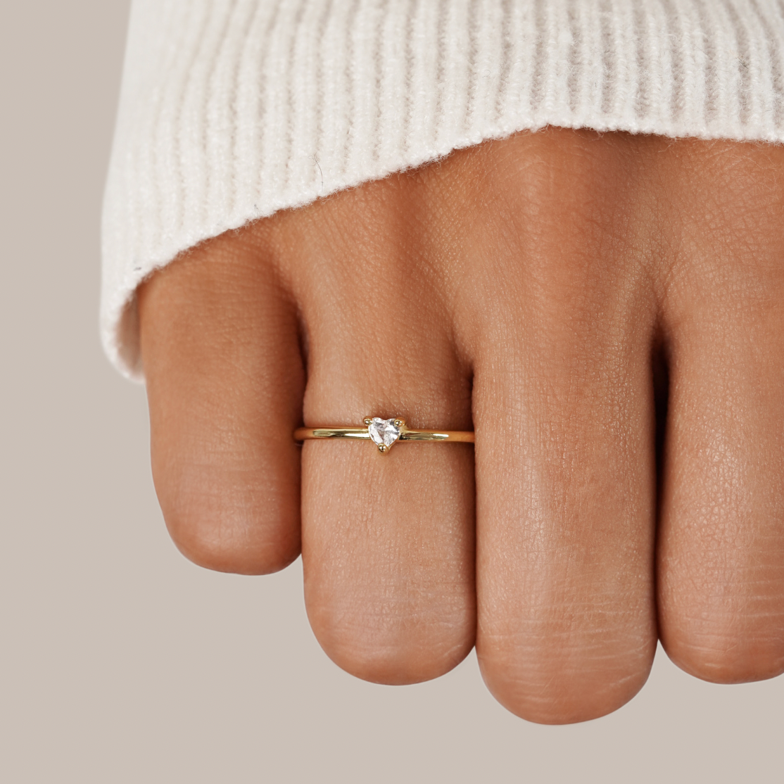 Jimena - Heart Shaped Crystal Ring