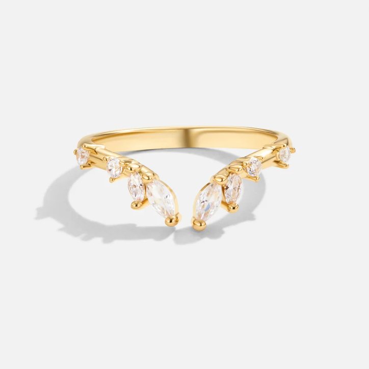 Noelia - Golden Crystal Wine Ring